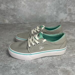 DC Trase Slip Youth Shoes‎ Skate Shoe Sz 1Y